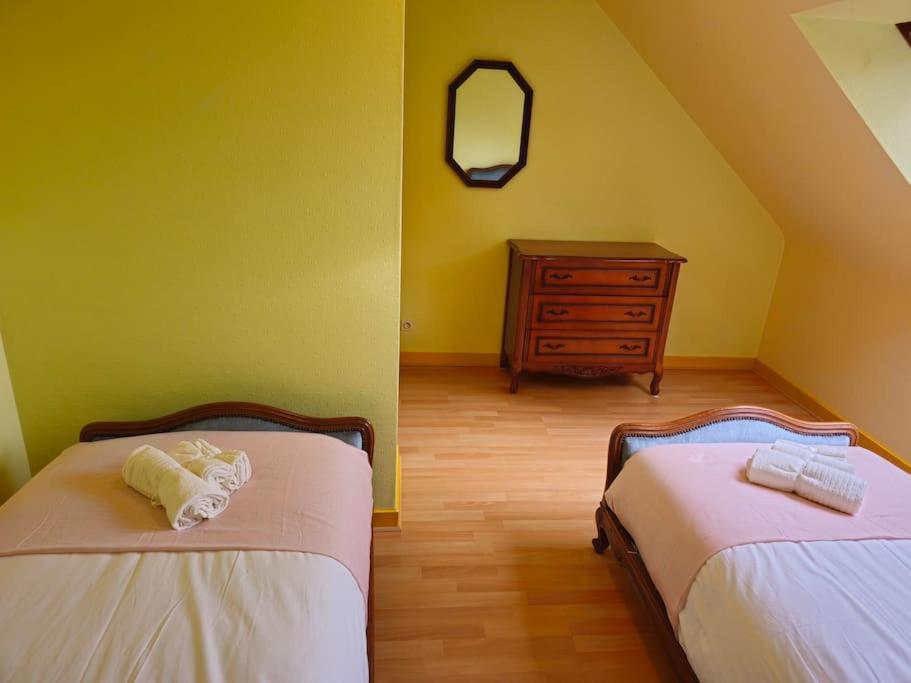 Kerlean, Plage Des Sables Blancs A 700M! กงการ์โน ภายนอก รูปภาพ